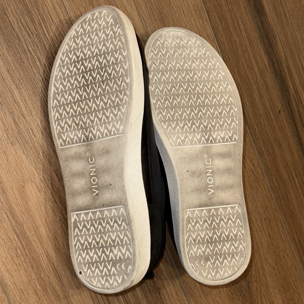 Vionic Winny Leather Sneakers Quality Designer Classic LaceUp Women Sz 9.5 EUC - Picture 12 of 12